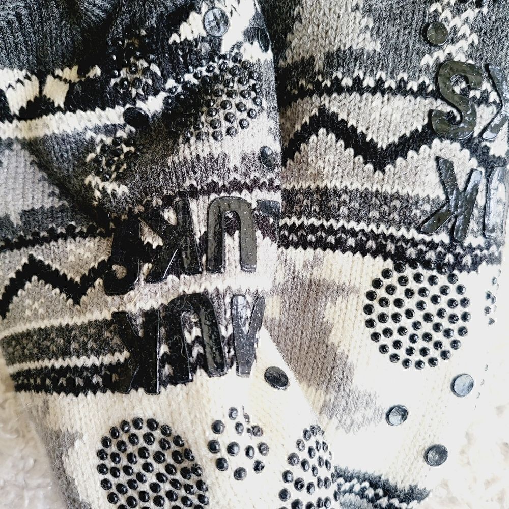 New Muk Luks warm fleece lined cabin sox - Picture 5 of 5